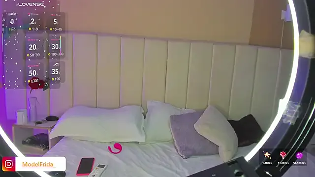 Giorgia_18 — Suck finger