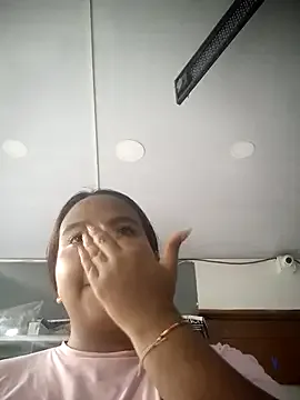 Giorgia_18 — Suck finger