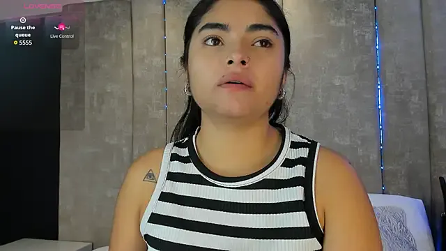 GiselOrtiz — Remove top + pinch my puffy nipples