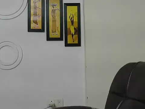 Glamorous_Aditi — Private on StripChat
