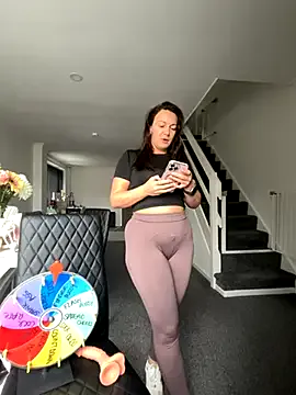 GoddessLucyRose — TWERK & SPANK ASS