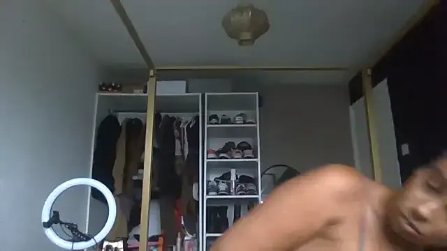 GoddessLunaNoir — twerk my phattasssss