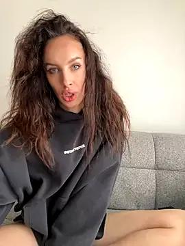 StripChat goodgirldevil is Freechat goodgirldevil — Shower together