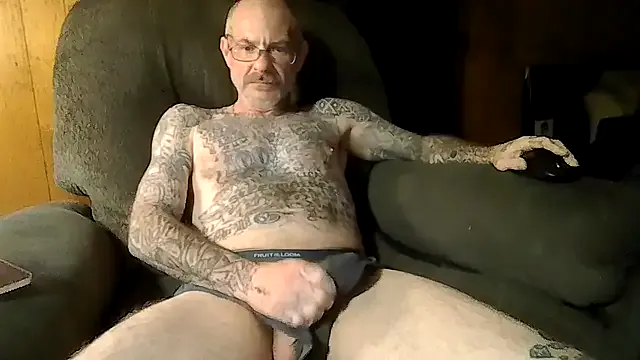 Grownnfreak — Cum for you