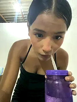 HadeSmit — Finger in the pussy 