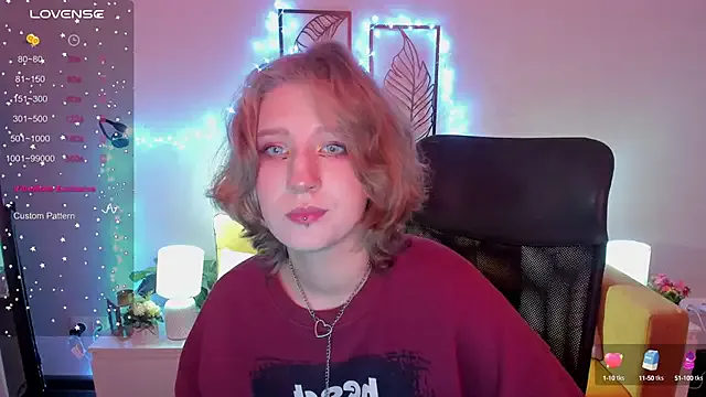 Hailey_Foxy — show boobs
