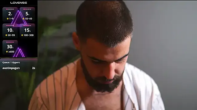 HairyRobxxx — Freechat on StripChat