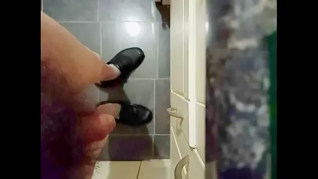 hairyuncut00 — Cum goal