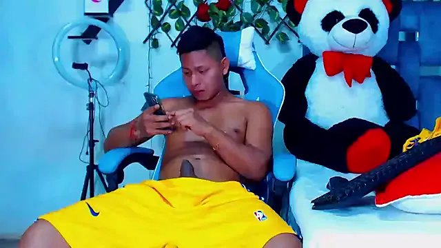 Hakim_prettynigg — cum  :fire: