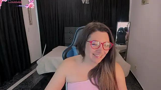 StripChat Hanna_MA is Freechat Hanna_MA — Cum show