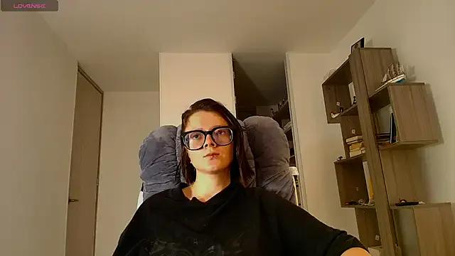 Hannah______ — naked all time