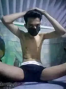 HannanKhan25 — Oil On Dick + Cum Show