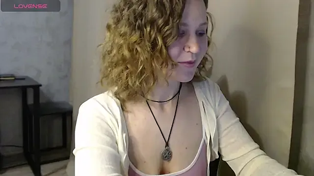 harpermoss — make me wet with my toy inside