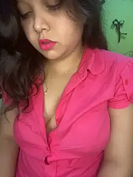 HARRY-CHERRY — Show tits in live