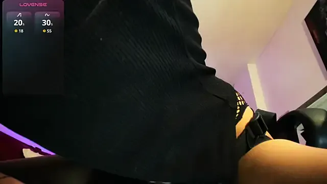 Hat_girl — make me cum