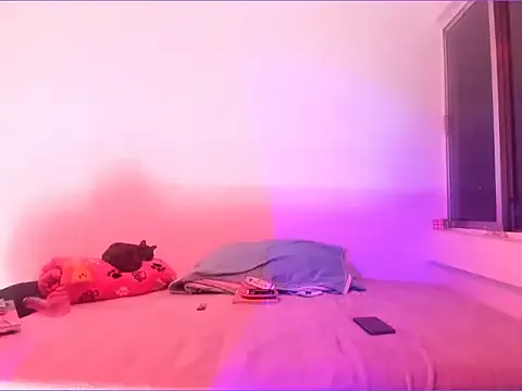 HeavenlyFox — Play fingering pussy wet