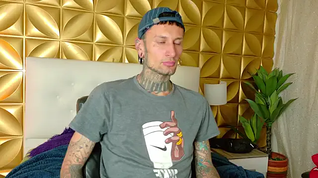 HellBoyInk — Full Naked