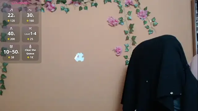 Hellensextits — naked squirt