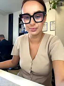 Hii_Lolla — Orgasm + LT video 18 min and ride dildo