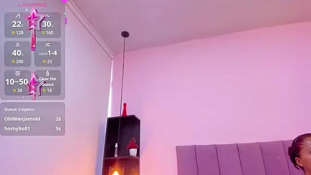 StripChat HoollyHendrix is Freechat HoollyHendrix — Show Squirt