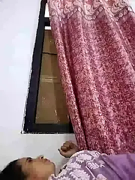 Horny-Show — Freechat on StripChat