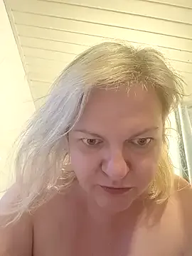 horny_couple_nl — Shower test