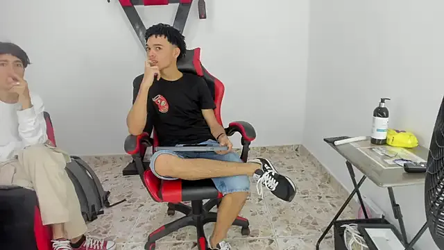 Horny_Young_Boys — ass fuck