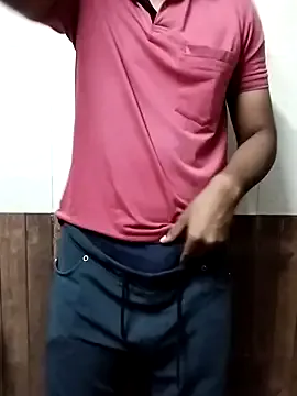 Hornyy_boy69 — Cum huge 