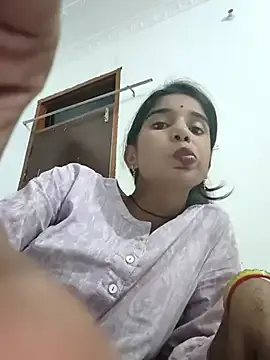Hot-Soniya2 — Freechat on StripChat
