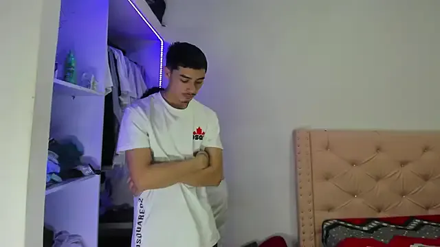 hot_assets — Dance and masturbation show:tongue::wank