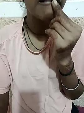 Hot_Lyla_baby — Fist day