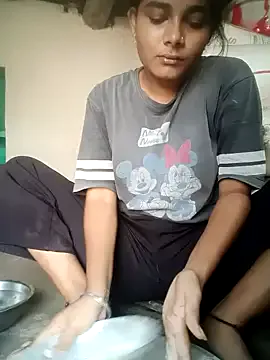 Hot_siiii — Full open susu karke