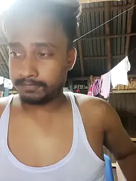 Hotgirlboy2025 — Ice in pussy