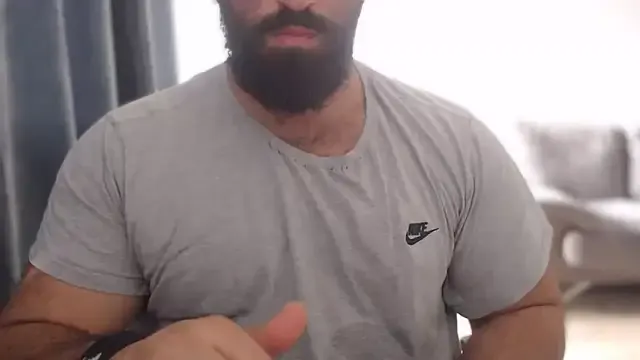 hugemachohandsome — Freechat on StripChat