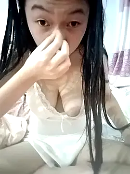 Hy-817 — Freechat on StripChat