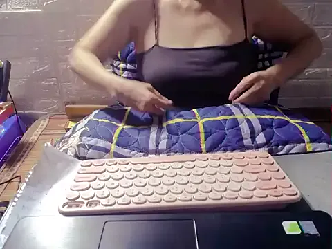 hyhy_99 — show tits