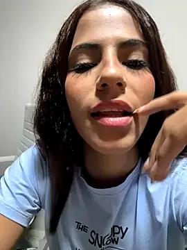 IamEvaGate — Shower show lovers mmmm