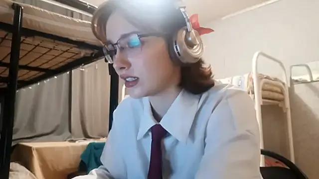StripChat IcyKleys is Freechat IcyKleys — feet close to cam <3
