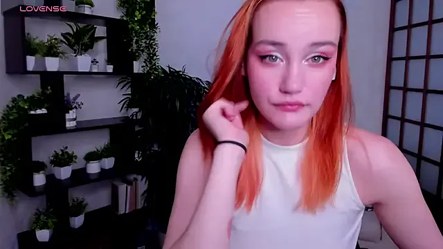 Ida_FaneStain — sensual teasing with my tips