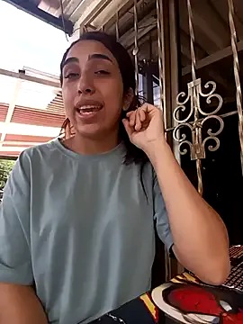 ifeelverywet_andhot — Freechat on StripChat