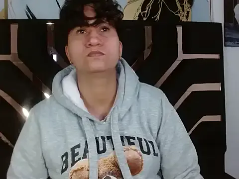 Im_Milan_Rs — finger in pussy