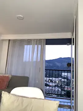ImAlicee — Anal plug + oil ass