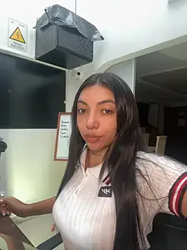 ImAshley1 — Show my cute boobs
