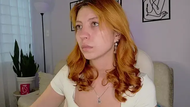 imsienna_bellucci — Lush on : Goal: show boobs