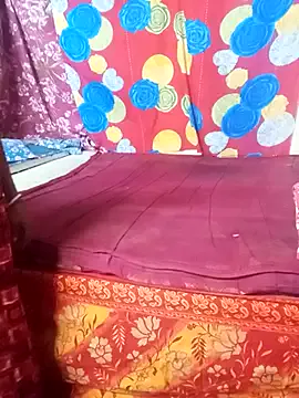 Indian-oyo-boudi — Cum in mouth