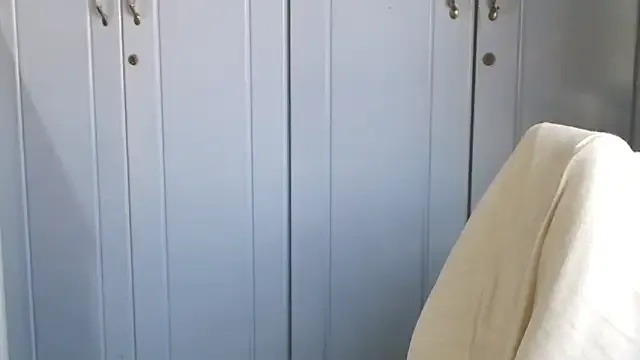 Indian_GlowingMiax — Nipple claps