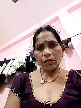 Indiangueen — Private on StripChat