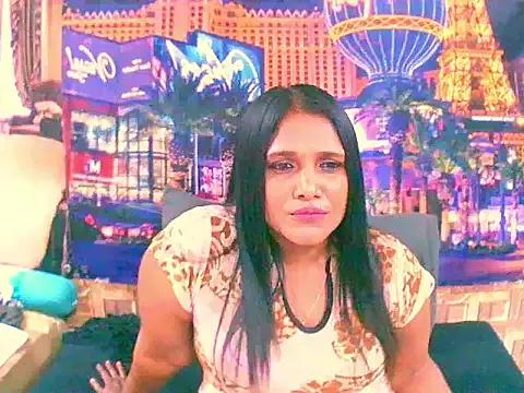 StripChat IndianSexyLady4u is Freechat IndianSexyLady4u — Dreams tokens