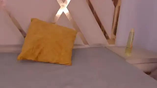 indiraasm — Freechat on StripChat