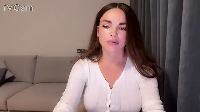 Iravynn — Freechat on StripChat
